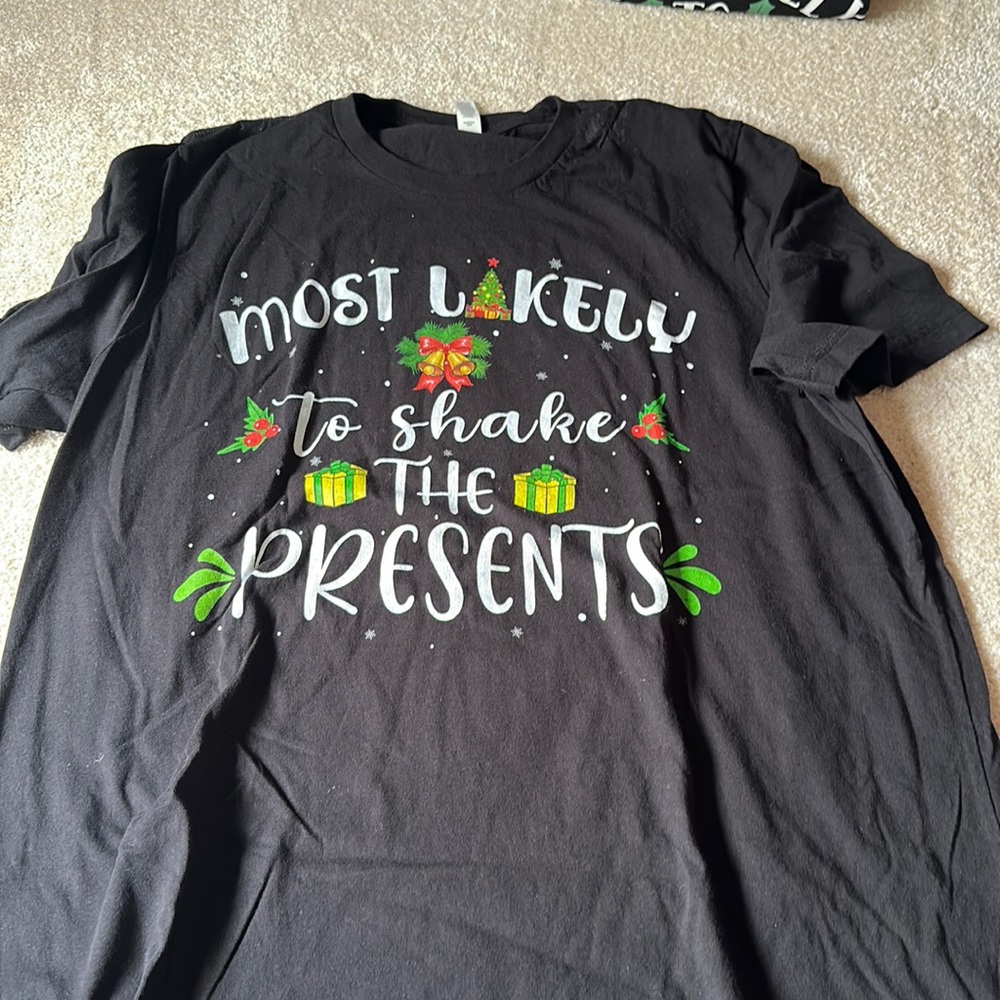 Most likely to Shake the Presents, Size XL